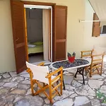 Summer Holidays Νικιάνα